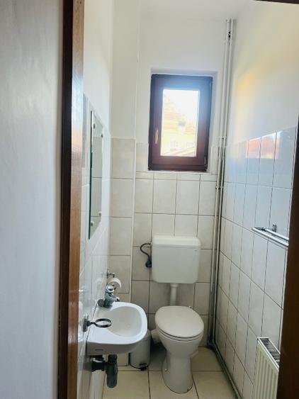 Duplex cu 5 camere cu Canalizare în Brașovul Vechi