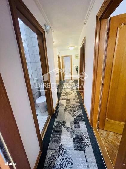 Apartament cu 3 camere în Central