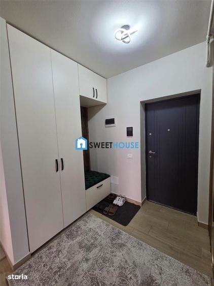 Apartament cu 2 camere decomandat în Noua