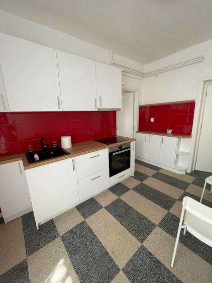 Apartament cu 2 camere decomandat în Grigorescu