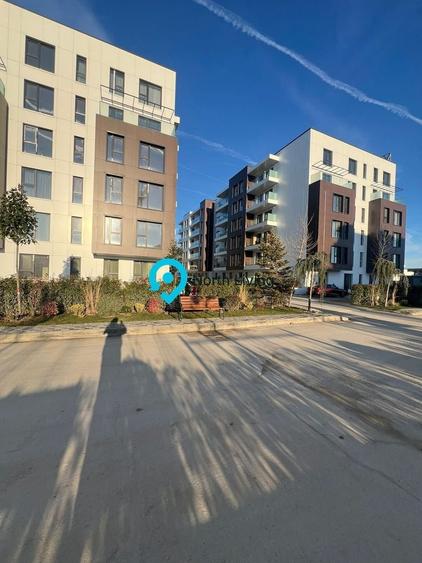 Apartament cu 2 camere semidecomandat, mobilat în Pipera