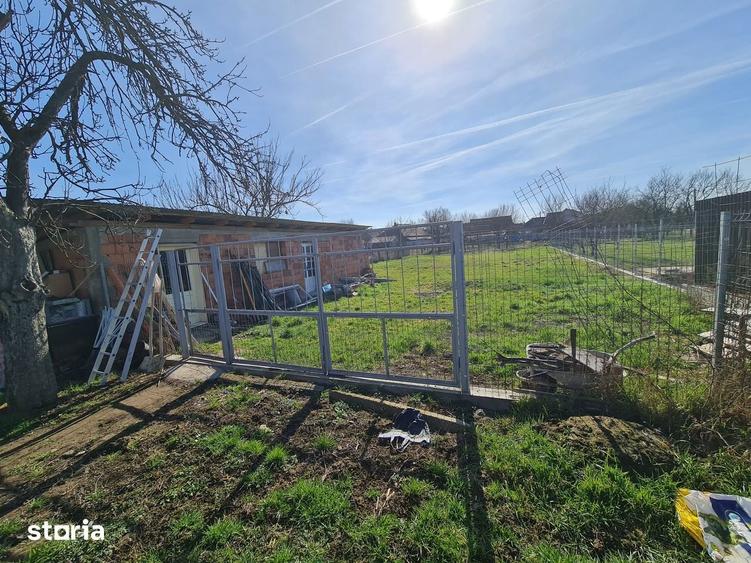 Casa de Vanzare in Rapsig, Renovata! 64km de Jud. Arad, Pe Principala! - 17