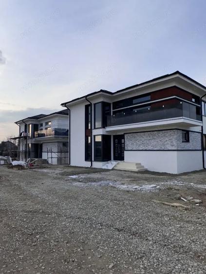 Casă cu Teren 400 Mp în Bariera Vâlcii