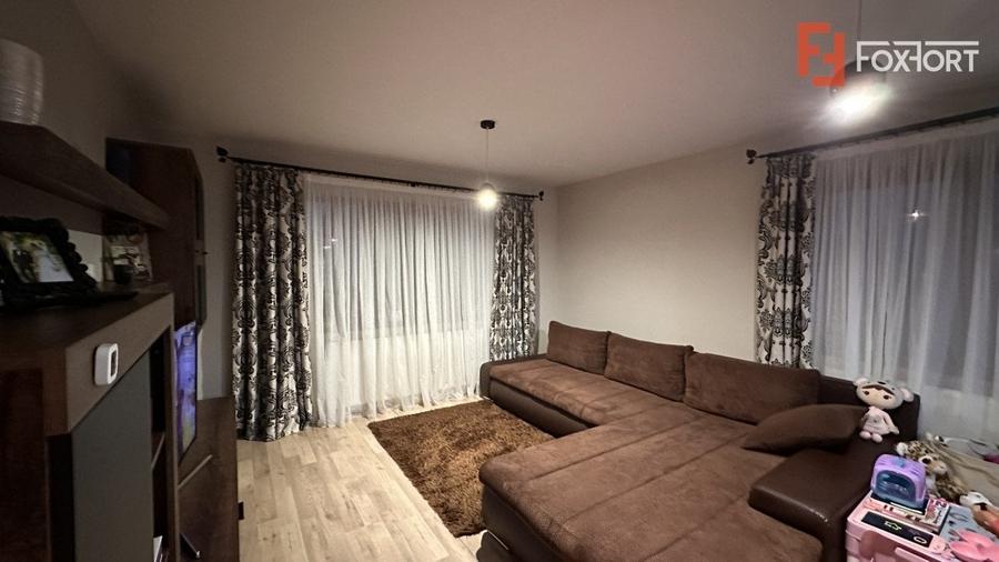 Duplex cu 4 camere cu Teren 351 Mp în Moșnița Veche