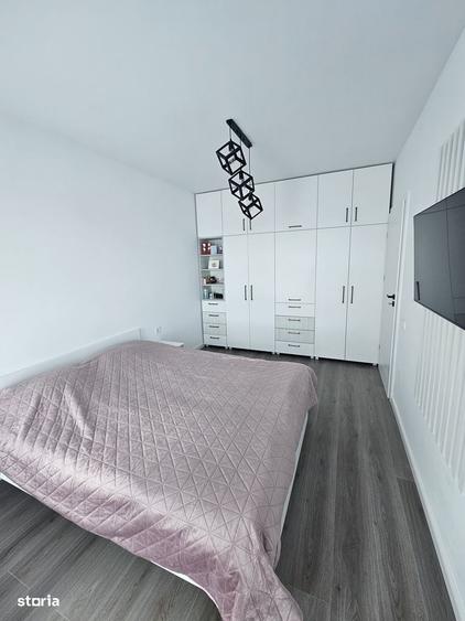 Apartament cu 2 camere semidecomandat în Florești