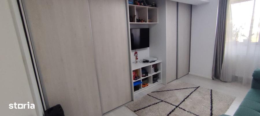 Apartament cu 2 camere în Podu Roș