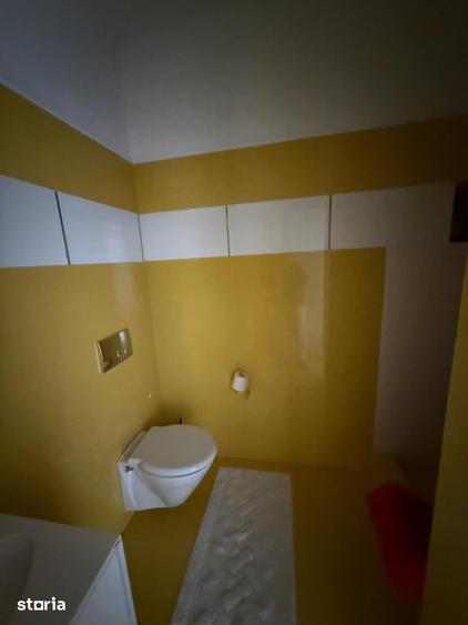 Apartament cu 4 camere decomandat în Ultracentral