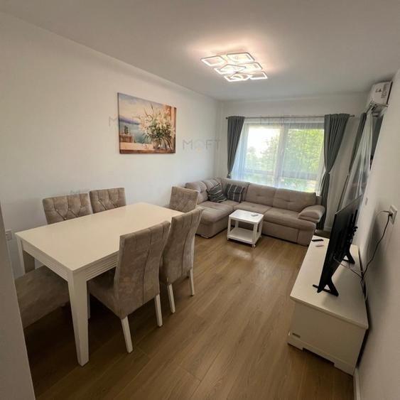 Apartament cu 3 camere decomandat, mobilat în P-ta Presei Libere