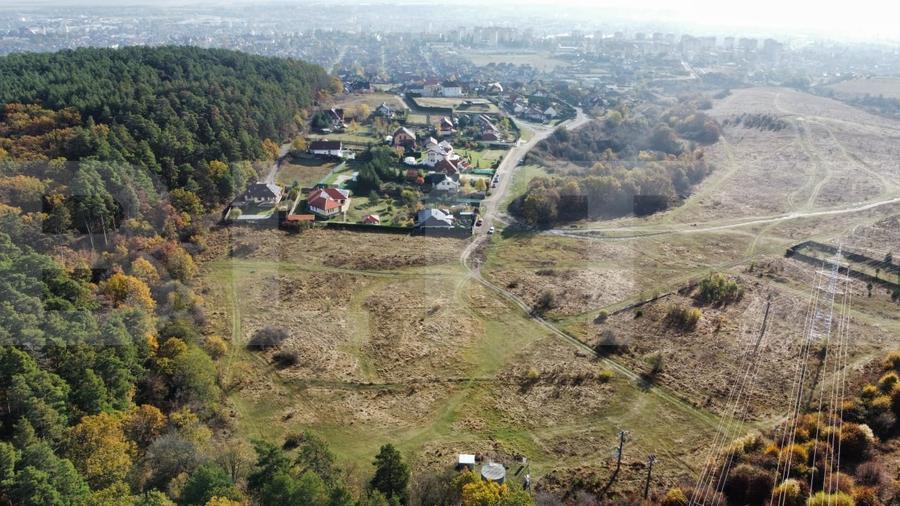 Teren Construcții intravilan de 1197 mp, în Nord-Est