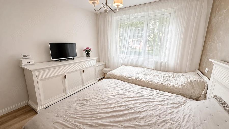 Apartament cu 3 camere decomandat în Ultracentral