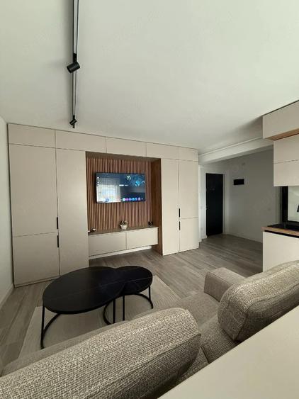 Apartament cu 2 camere decomandat în Exterior Vest