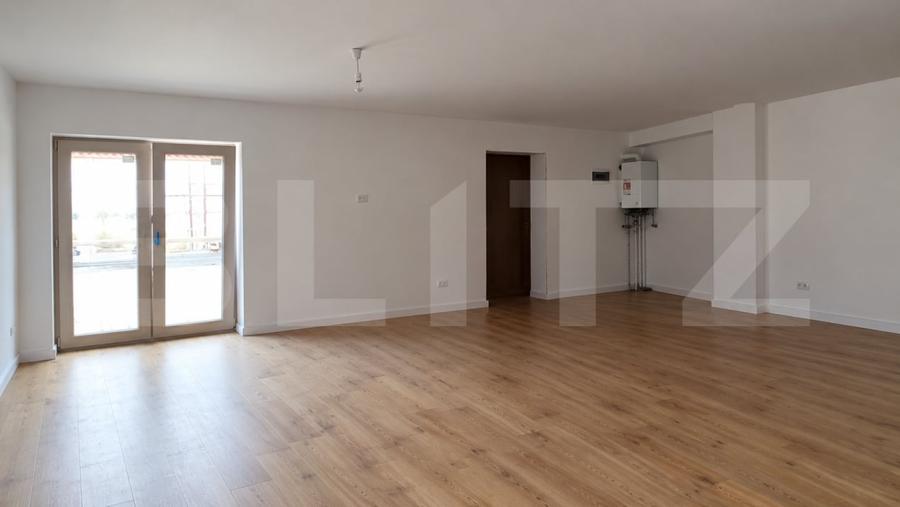 Apartament cu 3 camere decomandat în Râșnov