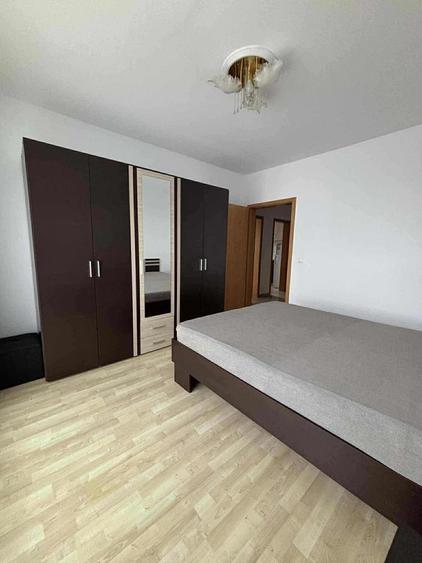 Apartament cu 2 camere decomandat în Avantgarden