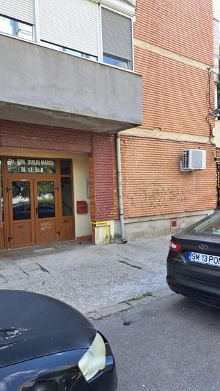 Apartament cu 2 camere decomandat în Steaua