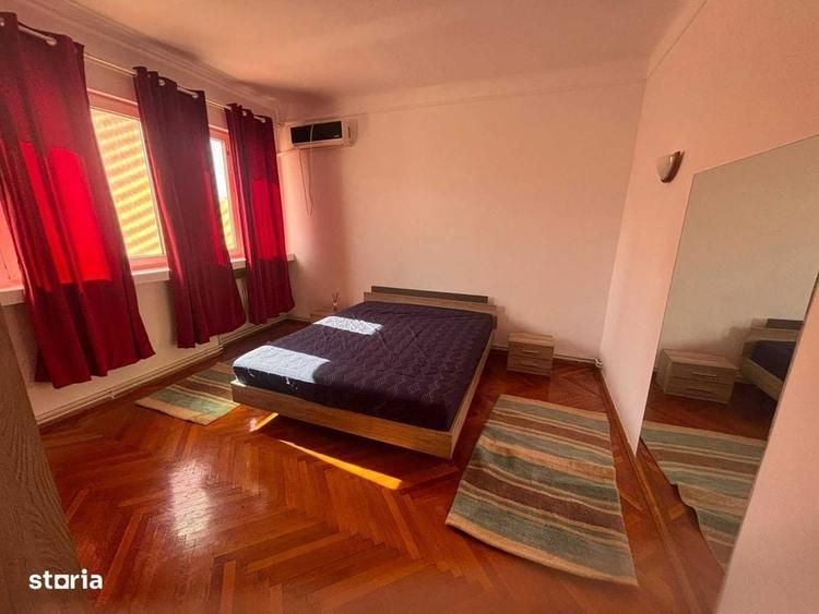 Apartament cu 3 camere semidecomandat în Romană