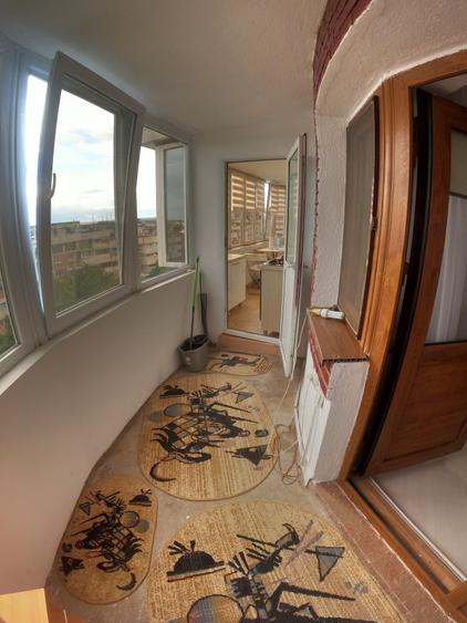 Apartament cu 2 camere decomandat, mobilat în Casa Cărții