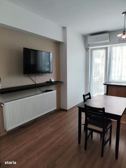 Apartament cu 2 camere în Păcii