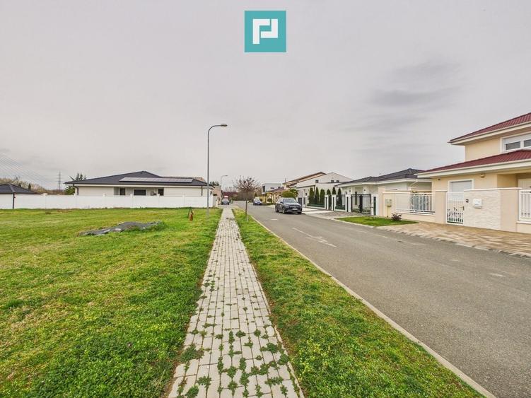 Teren Construcții intravilan de 1000 mp, în Aradul Nou