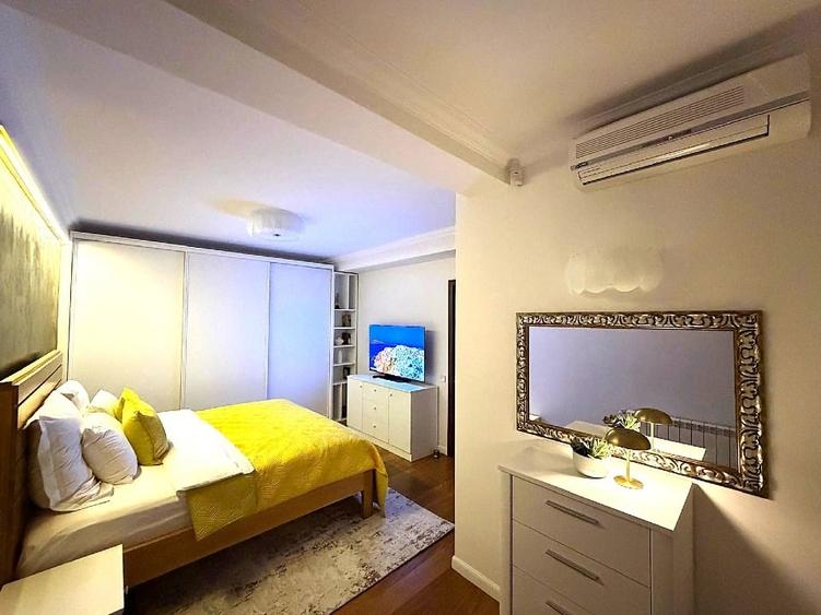 Apartament cu 3 camere decomandat, mobilat în Barbu Văcărescu