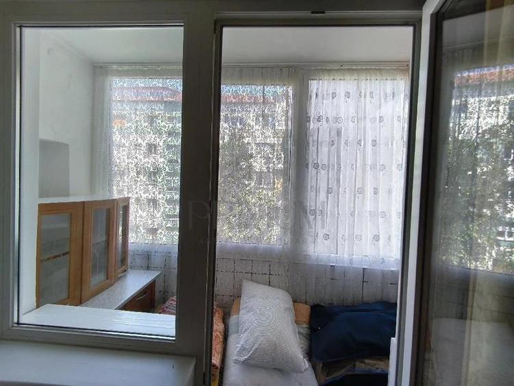 Apartament cu 2 camere semidecomandat, mobilat în Girocului