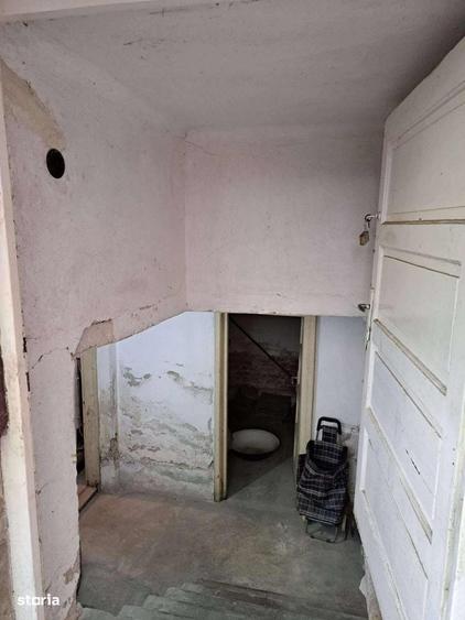 Casă cu 2 camere în Central