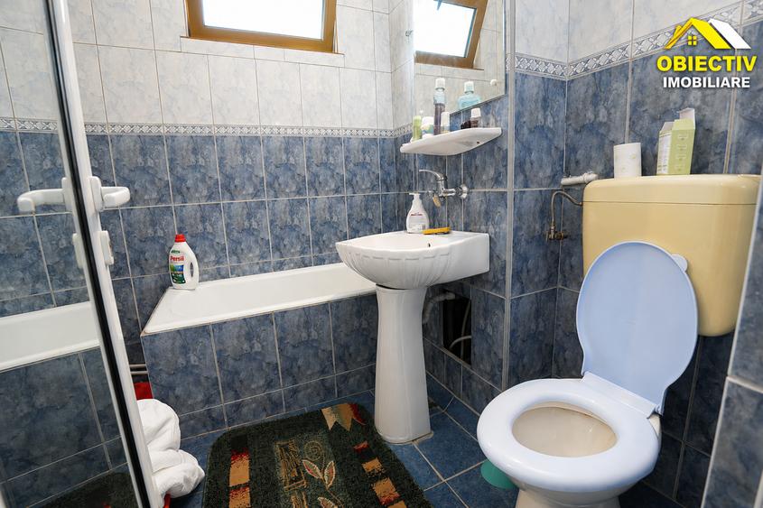 Apartament cu 2 camere decomandat în Precista