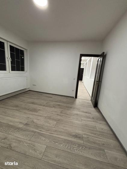 Inchiriere Spa?iu comercial/ Birouri str. Gh. Doja Targu Mure? 77mp - 5