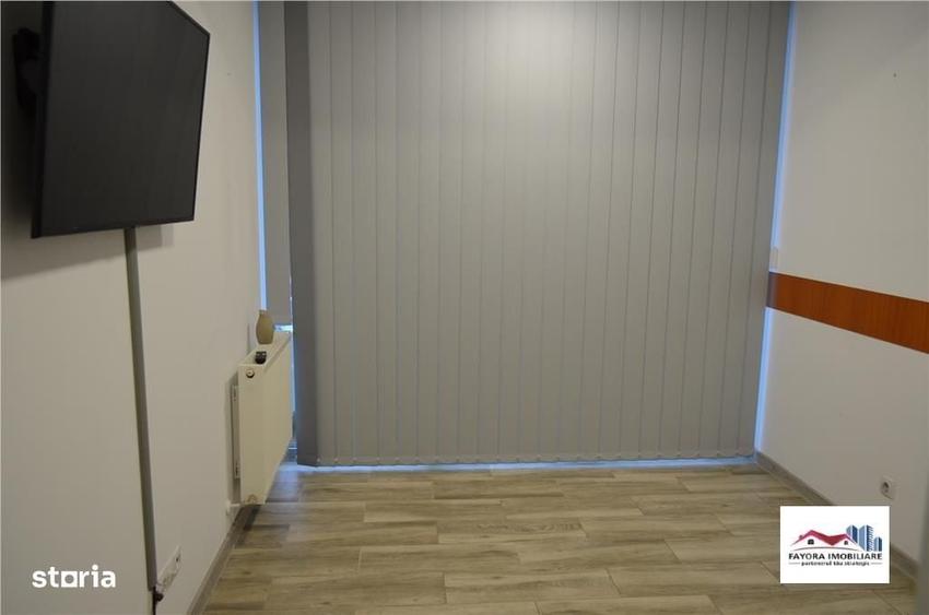 Apartament cu 3 camere decomandat în Tudor