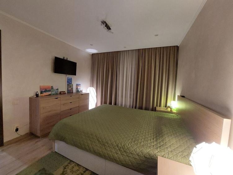 Apartament cu 2 camere decomandat în Exterior Vest