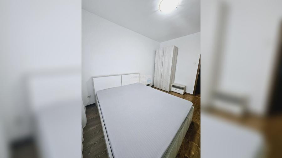 Apartament cu 3 camere semidecomandat, mobilat în Nufărul
