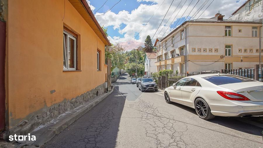 Casă cu 2 camere semidecomandat cu Teren 151 Mp în Bartolomeu