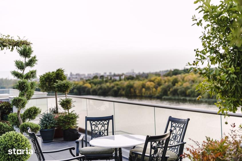 Apartament cu 4 camere în Central