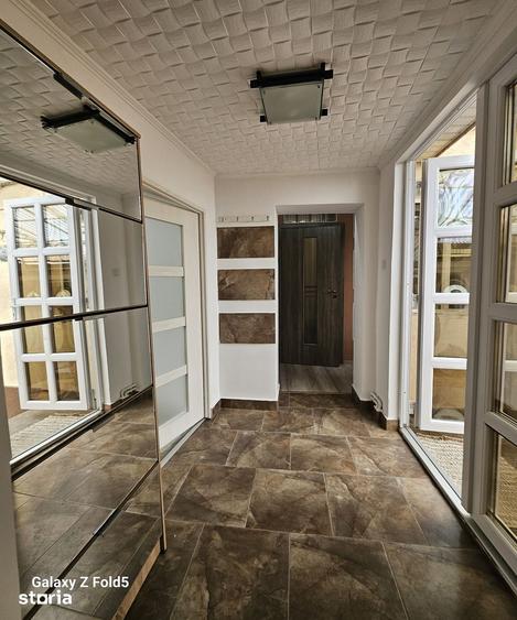 Casă cu 3 camere decomandat cu Teren 135 Mp în Iosia