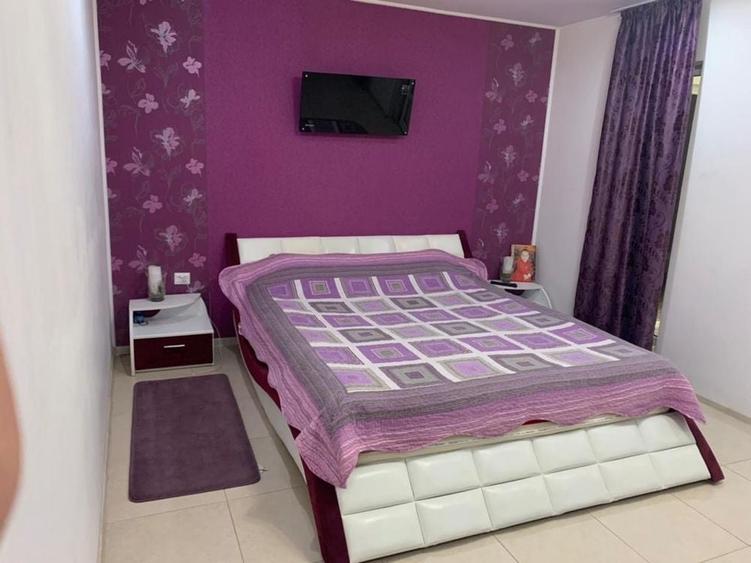 Casă cu 2 camere cu Teren 350 Mp în Corbu