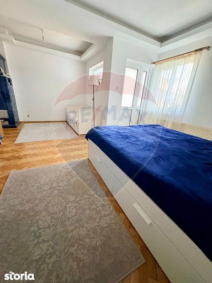 Casă cu 6 camere cu Teren 593.28 Mp în Pantelimon