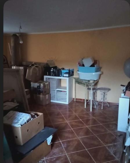 Casă cu 4 camere în Poiana