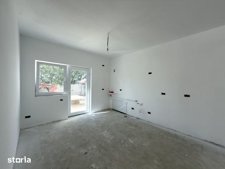 Duplex 3 camere, P+Pod, 80mp utili, 275mp teren in Utvin - 10
