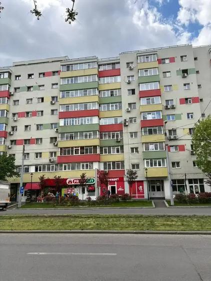 Apartament cu 2 camere semidecomandat, mobilat în Ferentari