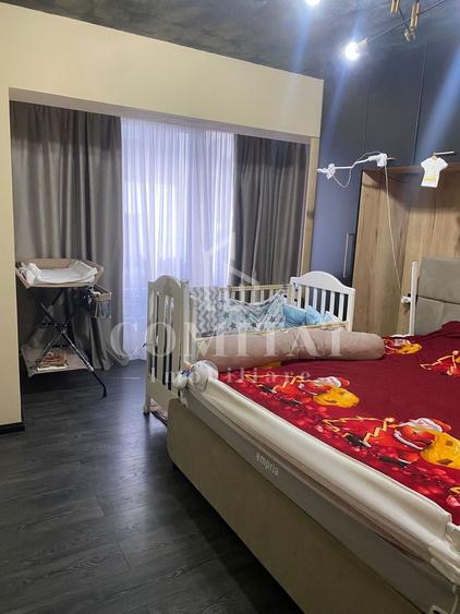Casă individuală cu 5 camere cu Teren 207 Mp în Dezmir
