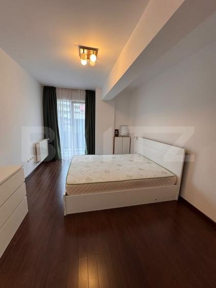 Apartament cu 3 camere decomandat, mobilat în Bună Ziua