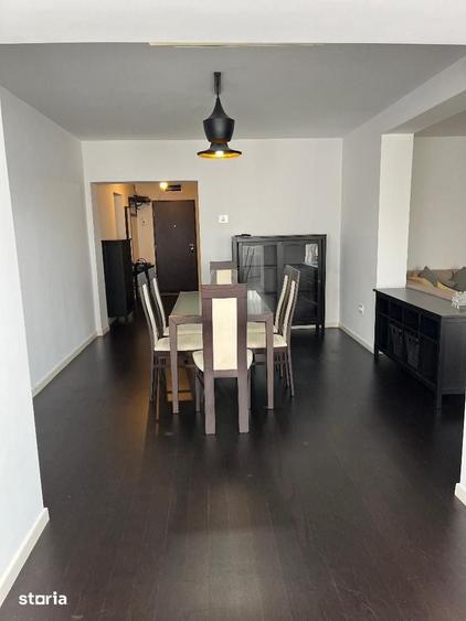 Apartament cu 4 camere în Dragoș Vodă