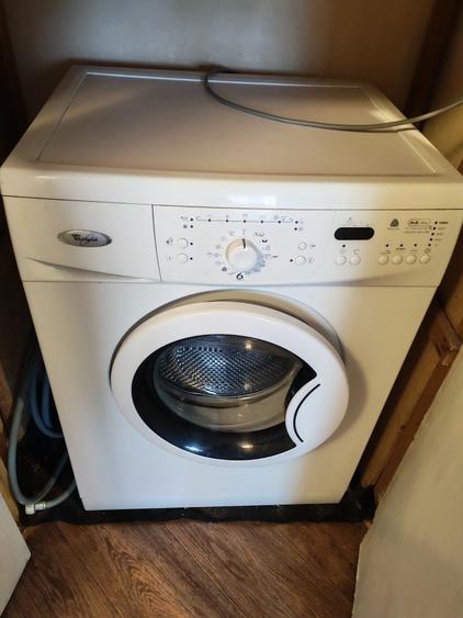 Apartament cu 2 camere decomandat în 1 Mai
