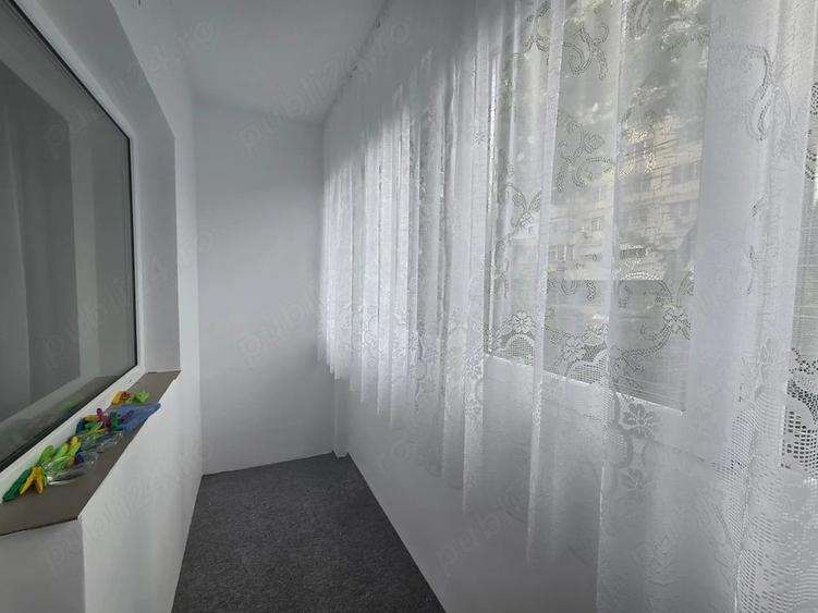 Apartament cu 3 camere decomandat în Mircea cel Bătrân