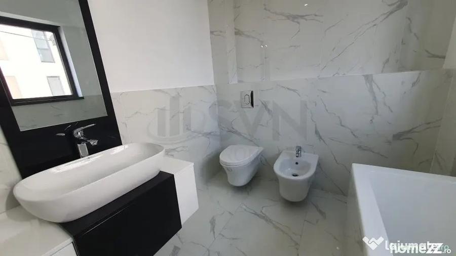 Apartament cu 2 camere decomandat în Polonă