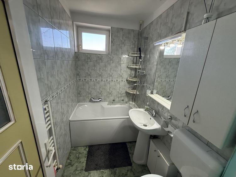 Apartament cu 2 camere semidecomandat, mobilat în City Park Mall