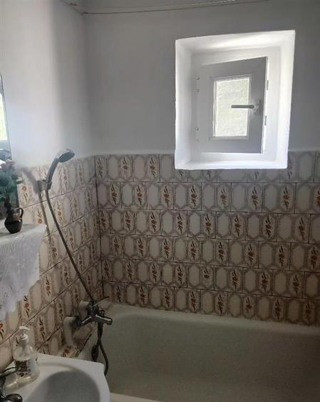 Apartament cu 2 camere decomandat în Nicolina