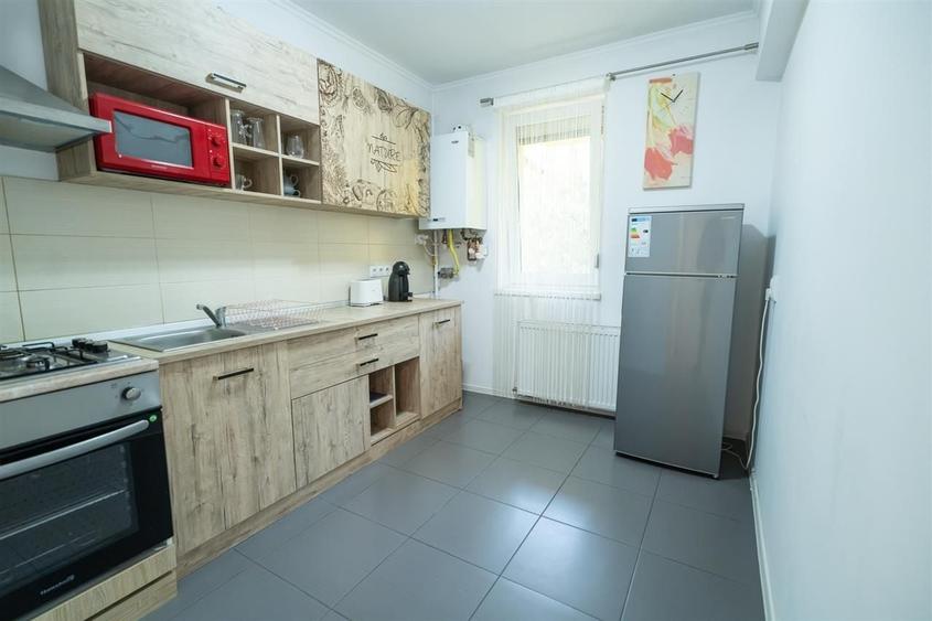 Apartament cu 2 camere semidecomandat în Plopilor