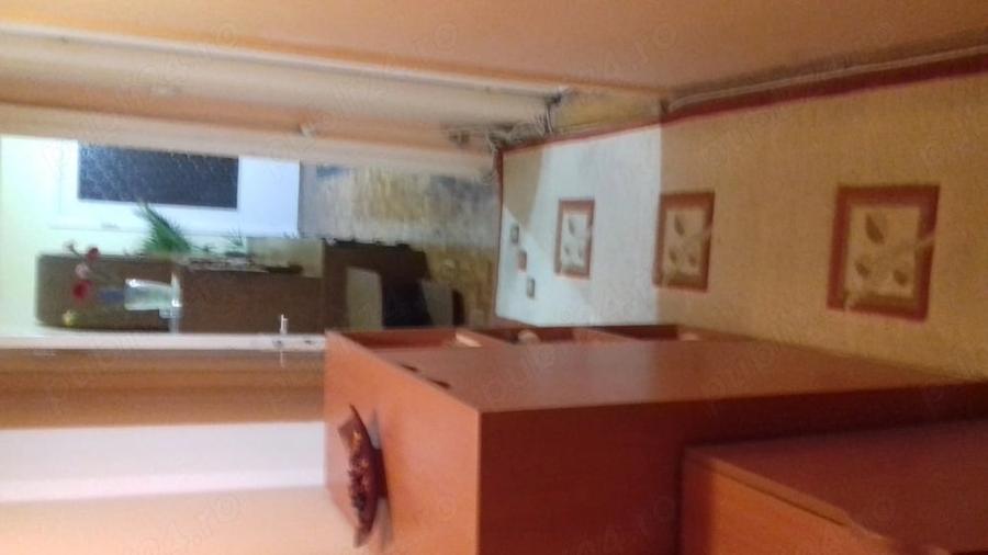 Apartament cu 3 camere semidecomandat în Olimpia-Stadion