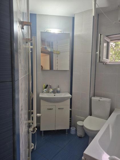Apartament cu 2 camere decomandat în Siderurgiștilor
