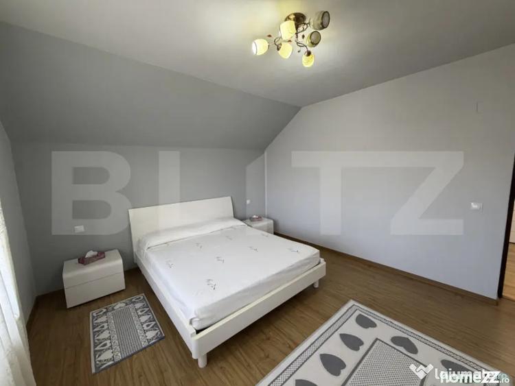Casă cu 5 camere cu Teren 800 Mp în Surduc